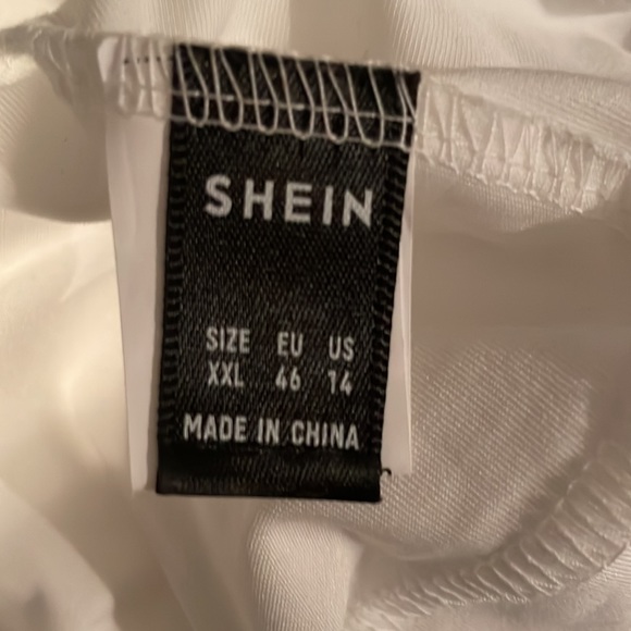 One Shoulder Crop Top - Picture 4 of 4